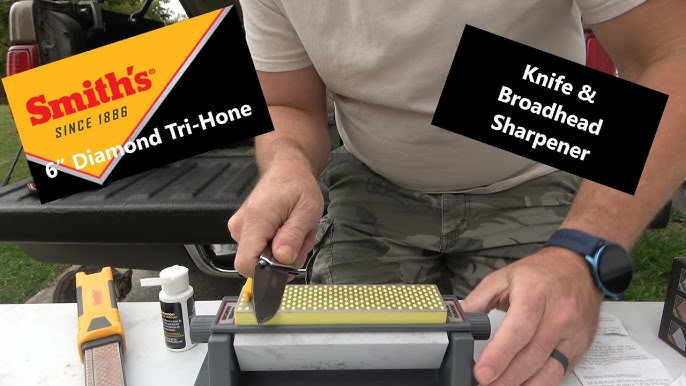 Smith's TRI6 Arkansas Tri-Hone Stone Sharpening System - Grey - 6” Fine,  Medium, & Coarse Stones - 3-Way Honing - Nonslip Rubber Feet - Restore  Tools, Hunting, Kitchen, Fishing & Pocket Knives 