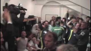 Beşiktaş Maçı Sonrası Fenerbahçe Soyunma Odası Beşiktaş Maçı Sonrası Fenerbahçe Soyunma Odası
