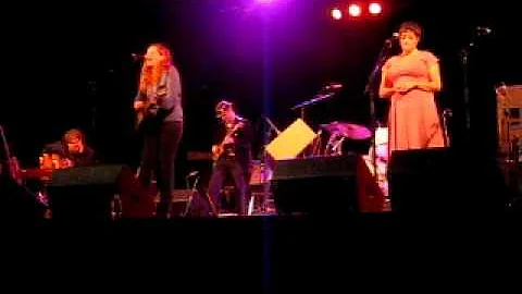 Neko Case - Margaret vs Paulin