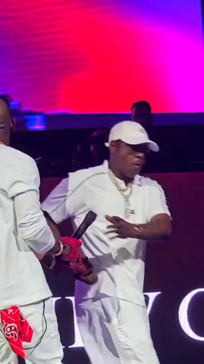 JARULE BRUNG JADAKISS TO THE STAGE.....