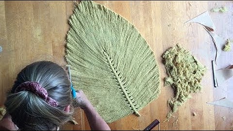 XXL Macrame Leaf/Feather Time Lapse Video!