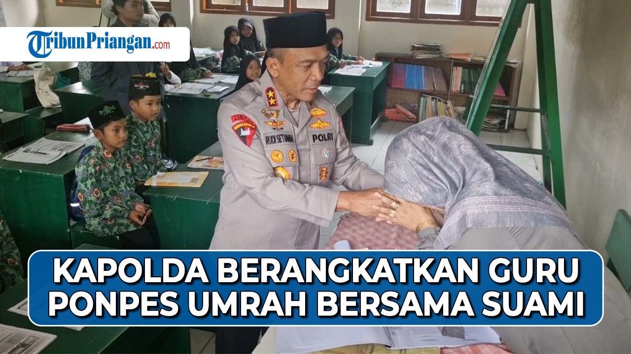Momen Haru Kapolda Jabar Beri Hadiah Umrah untuk Guru Ponpes Cipasung