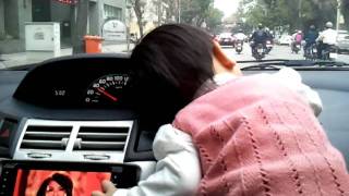 Baby In The Car Que Chi