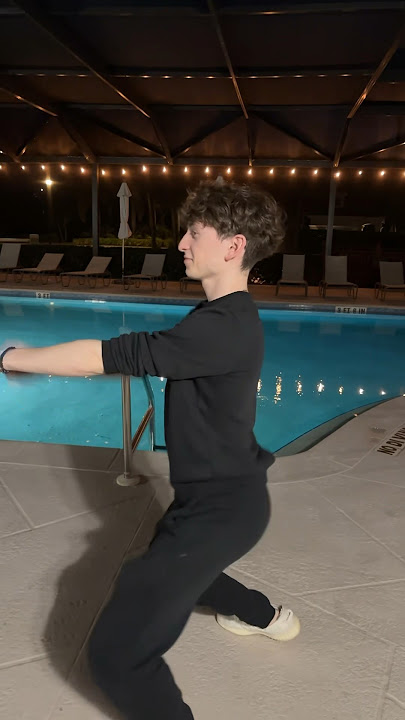 Download lagu the roblox dance is so fun to do