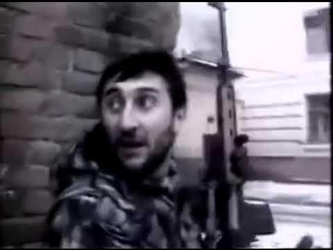 Глаза чеченцы. Грозные глаза солдата.