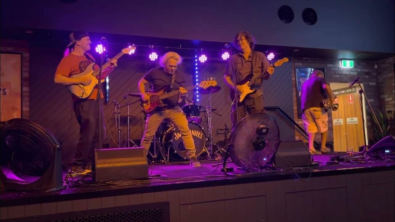 Beenleigh Tavern Jammers Long Line YouTube