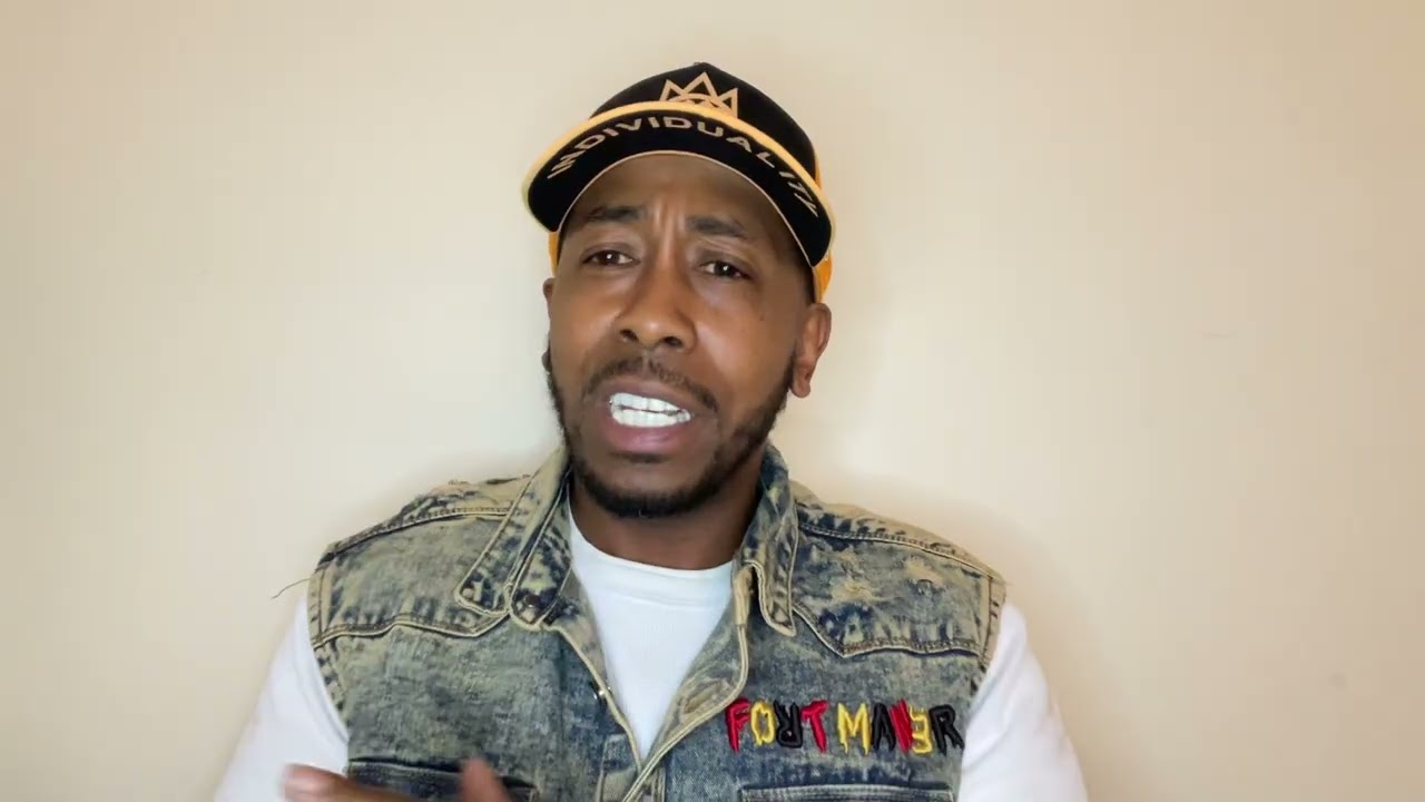 What Are Women Over 40 Really Dating For 🤔