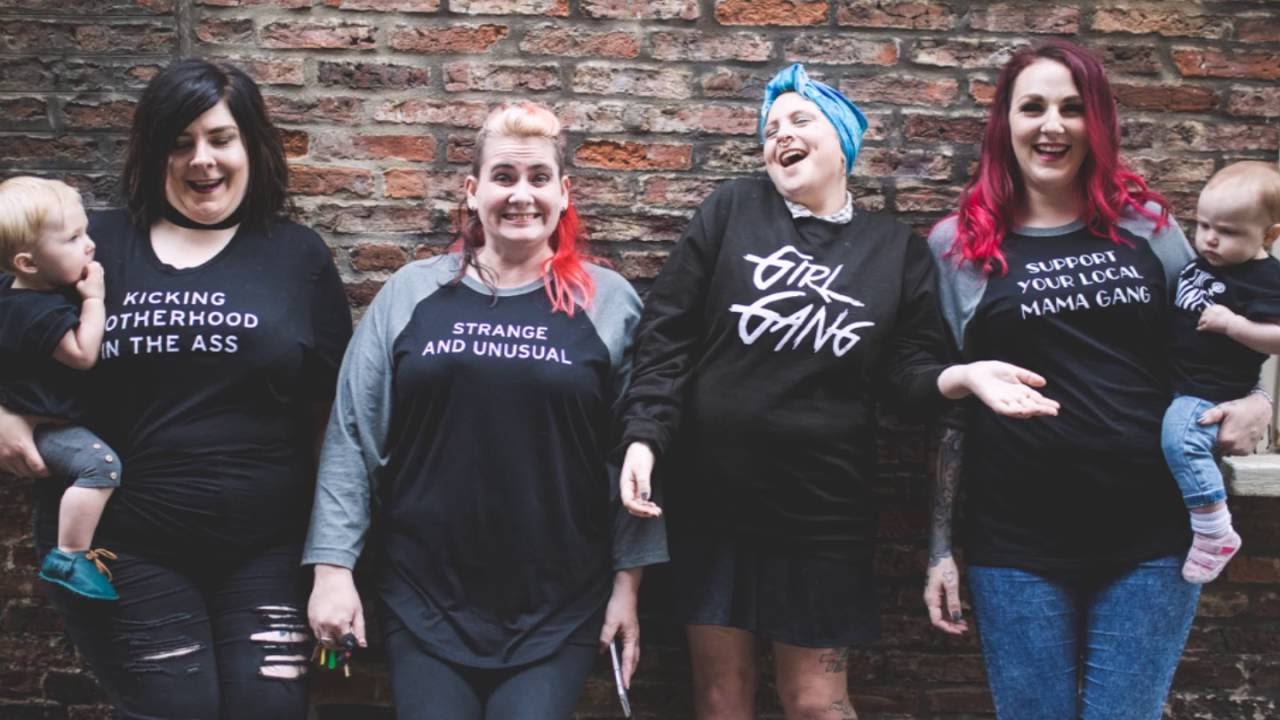 Punky Moms - An Alternative Parenting Community