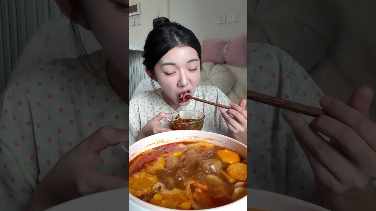 Quỳnh Trương Mukbang Tại Gia 🔥🍲🦀 Lẩu Haidilao #food #quynhtruong  #mukbang