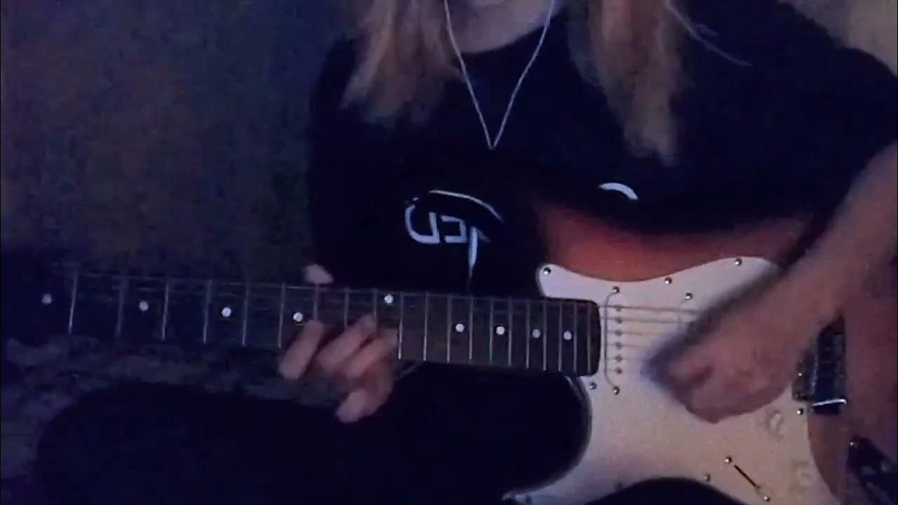 cloud9 - beach bunny (guitar cover) cloud9 - beach bunny (guitar cover)