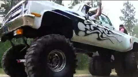 Jawga Boyz - Ridin High (OFFICIAL MUSIC VIDEO) fea...