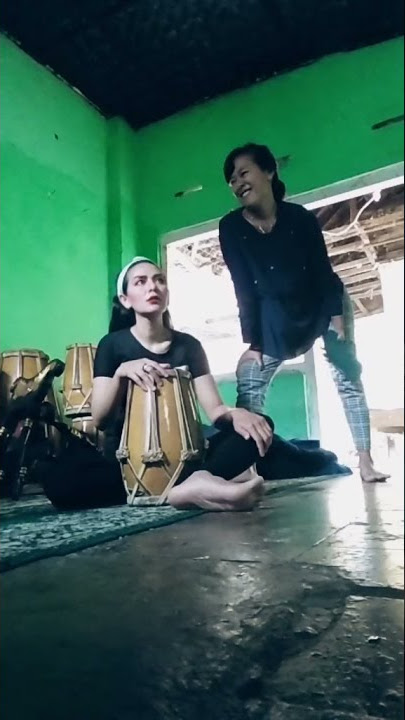 cewe sunda lucu