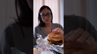 Eating Lennys Cowboy burger