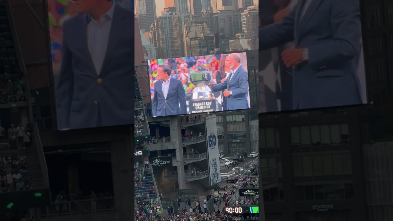 Seattle sounders win the trophy