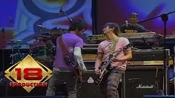 UNGU - Bayang Semu (Live Konser Bandung 17 Maret 2007)  - Durasi: 3:41. 