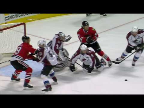 Gotta See It: Enthusiastic call as Blackhawks score 3 goals in 34 seconds