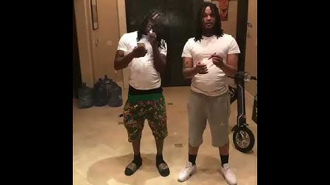 Chief Keef - Hold Me Back Ft Fredo Santana (snippet)