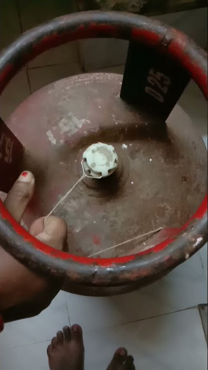 How to open gas cylinder cap in easy way || A & P world 🌎