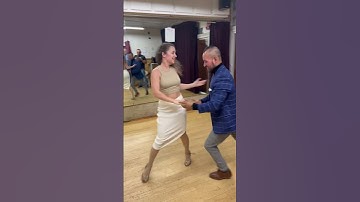 Intermediate Salsa Combination by Alex and Inna!