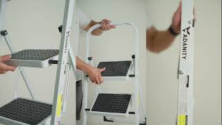 Escalera Doméstica Plegable de Acero (2, 3 y 4 Peldaños) | 150 kg Antideslizante - Adanity