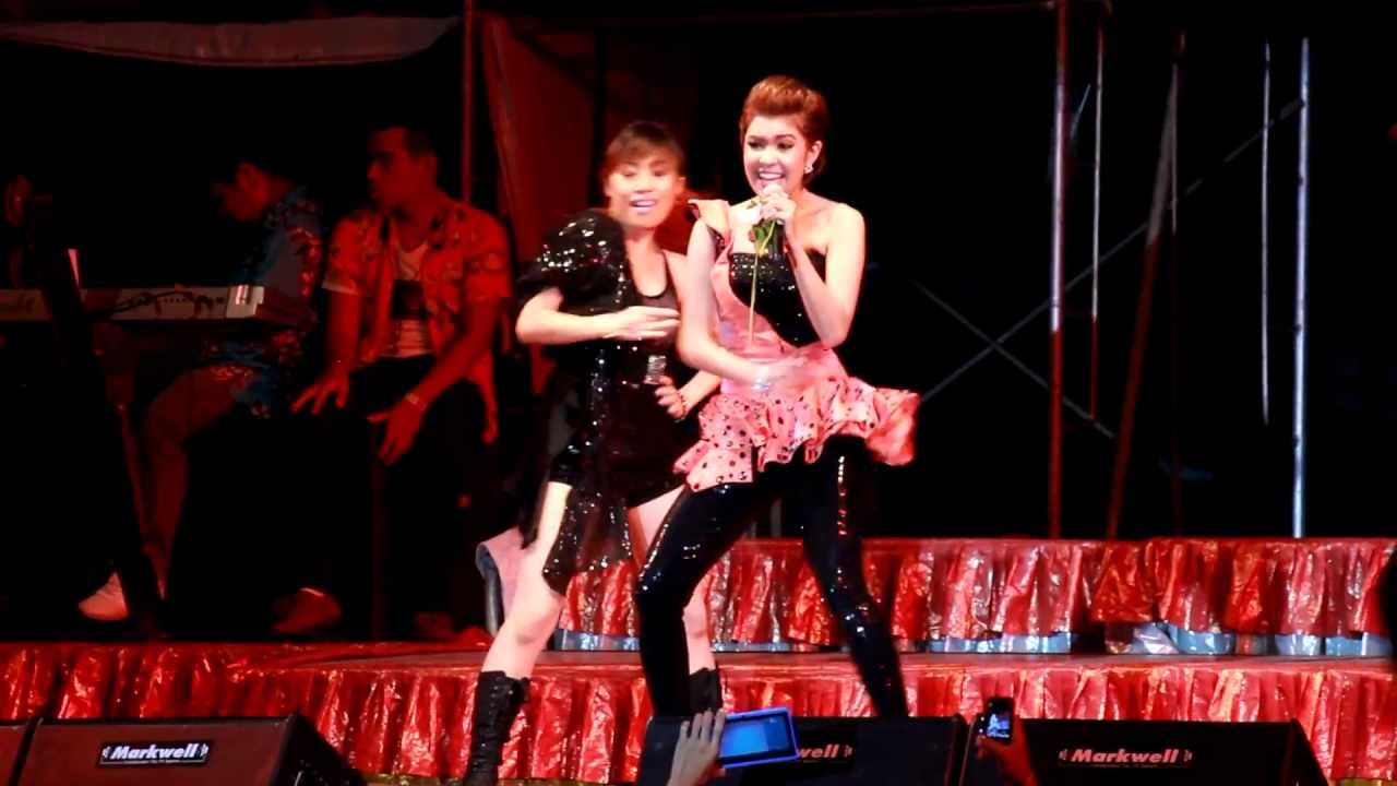 เปาวลี - ห่างหน่อยถอยนิด