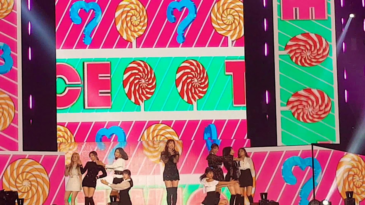 2018 트와이스 twice-What is love? / 소리바다 어워즈 soribada (fancam)