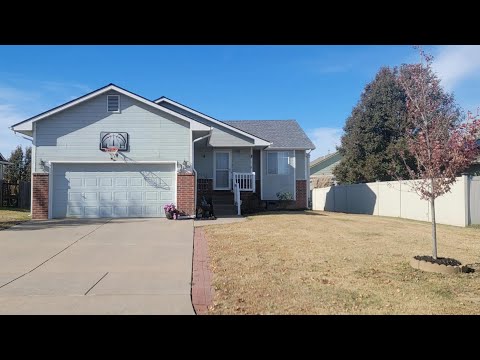 389 E Riley Ave, Haysville, KS home video tour