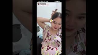Bumil Muda Pulen Live Hamil 9 Bulan Sambil Nguncir Rambut ...