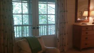 Lodge suite tour