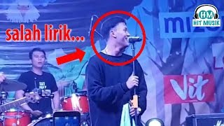 Moment Lucu Rizky Febian Salah Lirik  Cukup Tauberpisah Itu Mudah  At Parsial Uin Jakarta 2019