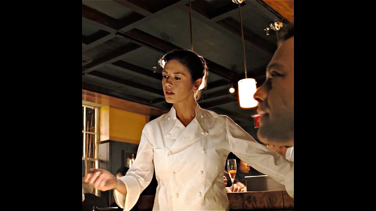 Should we listen to the customers or the chef?|No.Reservations.2007.#movies #cinema #movie #shorts