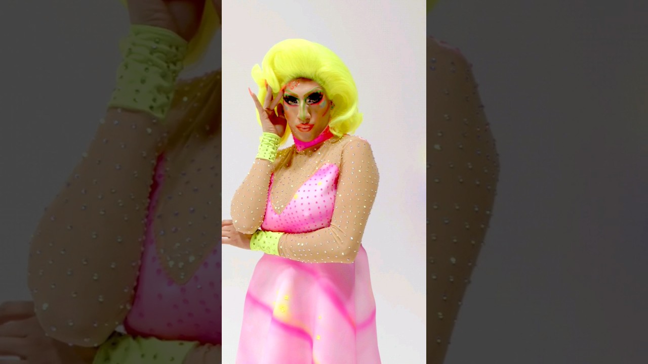 Ximena Latinx  en "LA DRAG QUEEN SOY YO "  