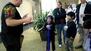 InsanityFactor.com = Physics can take a hike (linking rings) #1