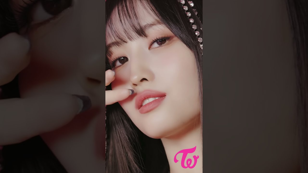 twice モモ　twicetv Twice モモ 可愛い / Momo is so cute / #Shorts - YouTube
