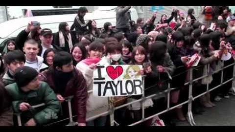 Taylor Swift - Long Live (NBC Thanksgiving Special 2010)