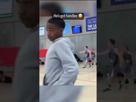 He has the ball on a string 😦🔥(via @aj.hoopss)