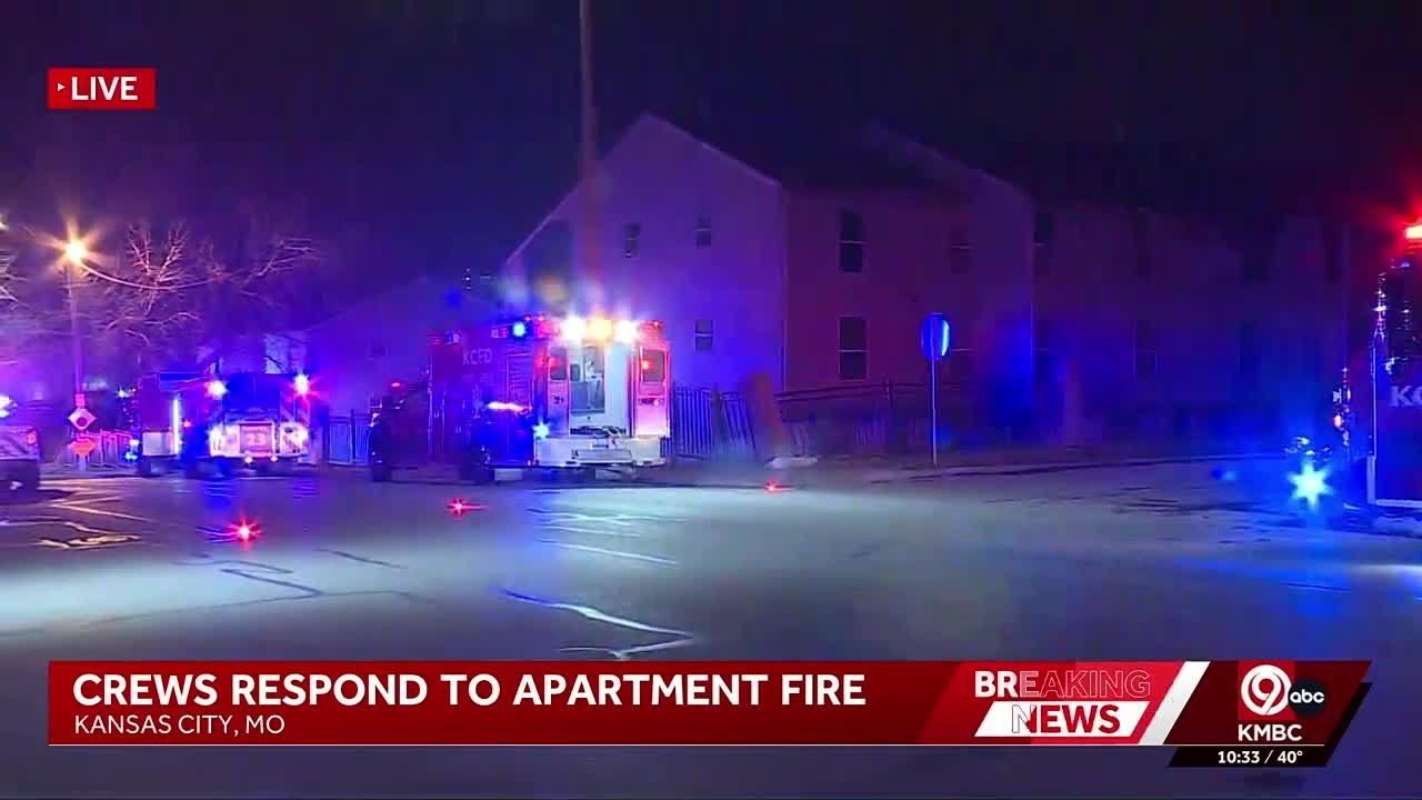 Kansas City firefighters respond to apartment fire at 9th and Park ...
