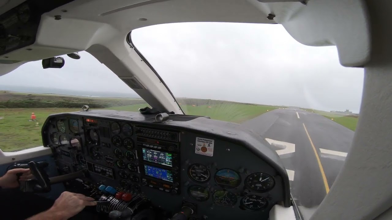 Runway 27 Isles of Scilly