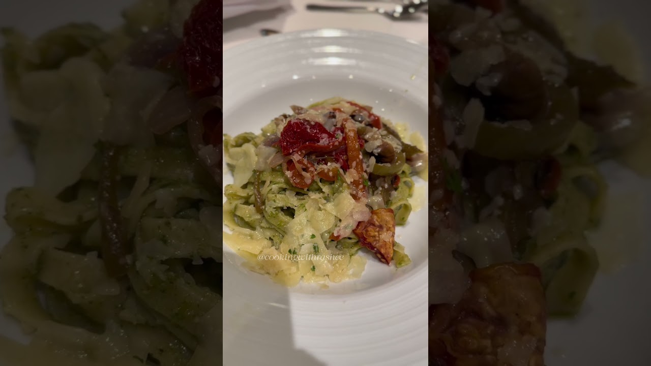Royal Caribbean Main Dining | Night 5 (Western Caribbean)