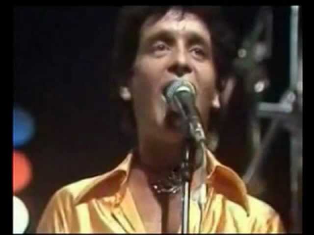 Смотреть «Showaddywaddy - Record Machine» на YouTube Смотреть «Showaddywaddy - Record Machine» на YouTube