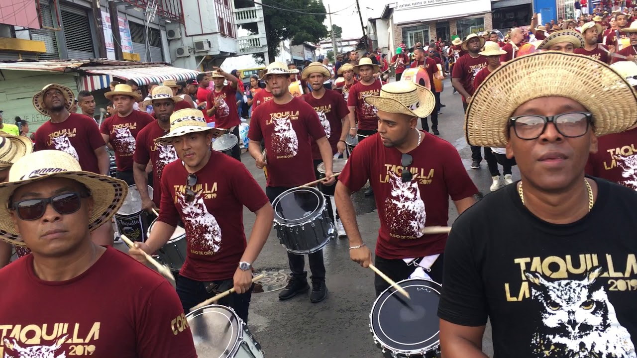 Buho de Oro - Virgen de la Macarena.