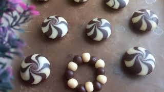 : Did you see how easy I made a swirl cookie? Easy, fast, delicious.