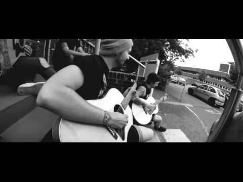MARATHONMANN - Wir Sind Immer Noch Hier (OFFICIAL VIDEO)