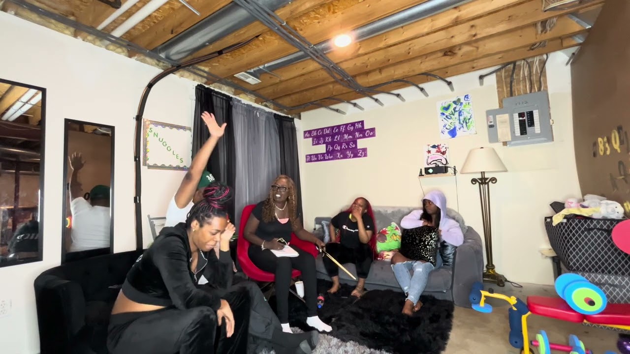 ROUND TABLE TALK (TERON MADE MY EYES SWEAT)....I FINALLY GOT DEASIA AND IM JUST GETTIN STARTED!!