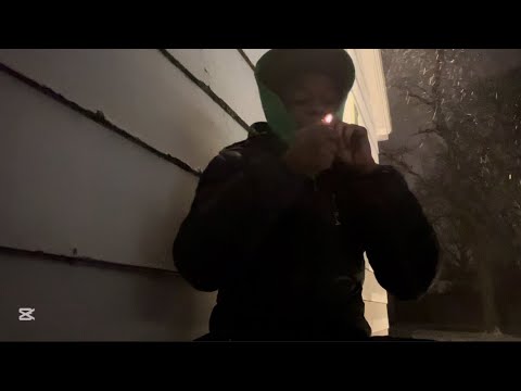 Snow Runtz Buzzing Trying Bubble Gum Runtz In The Snow… - YouTube