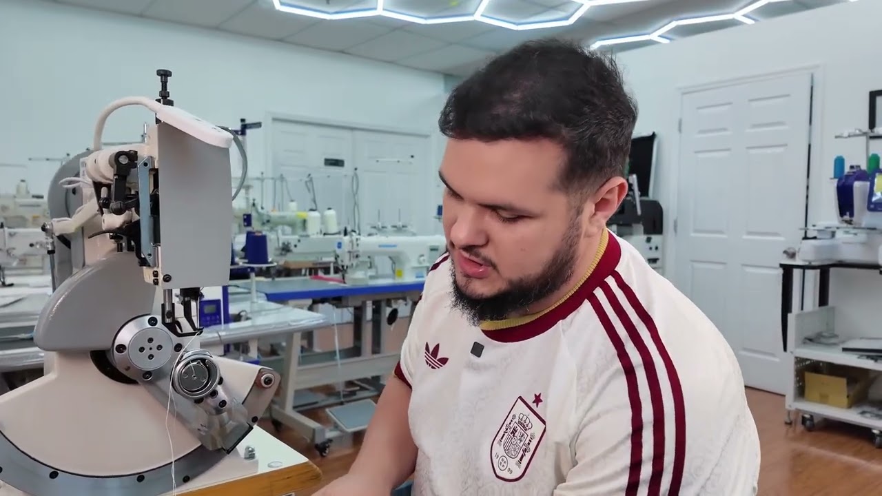 Industrial Shoe Sole Sewing Machine | SPEEDWAY SW-168A Side Wall