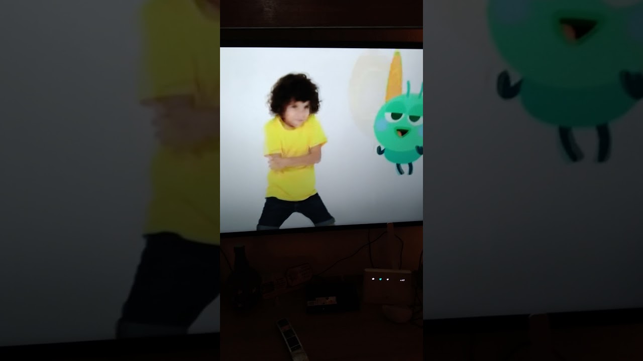 Let's dance babytv parte 2 - YouTube