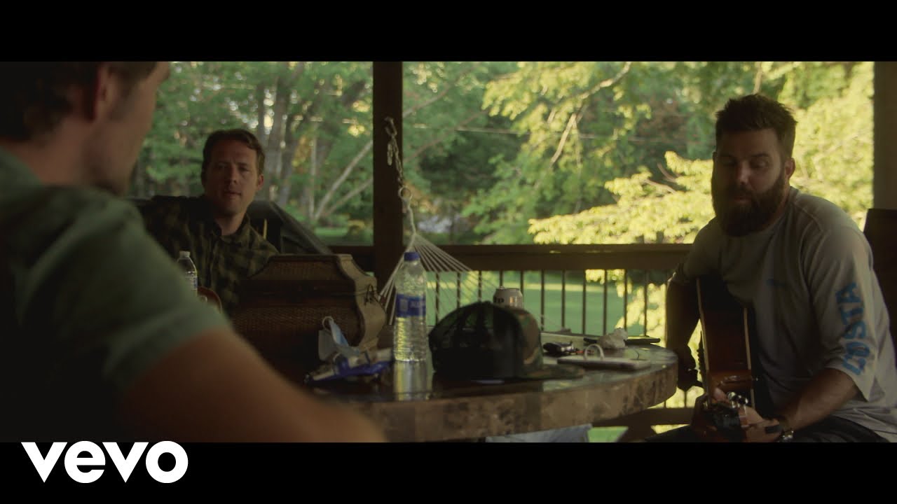 Jordan Davis – Church In A Chevy (Interview)
