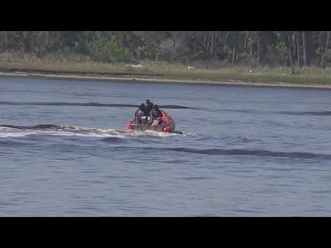 1 of 3 people missing after boat capsized in St. Johns River found dead ...