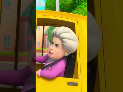 Traffic Light's Disaster 🚦💥 #shorts